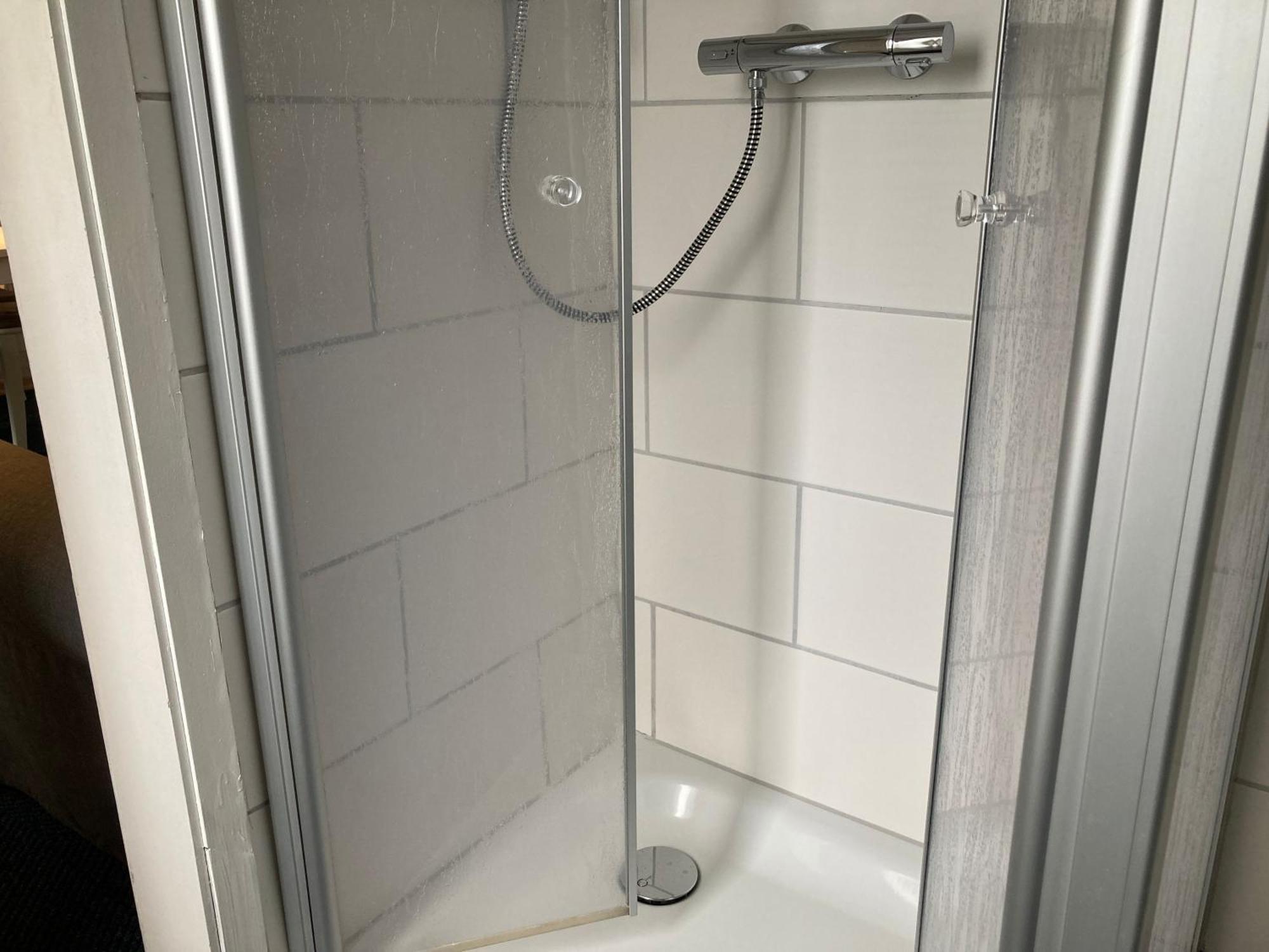 Haus Krabbe Apartments, Zentral Gelegen Im Idyllischen Nordseeort Zwischen Bremerhaven Und Cuxhaven, Hunde Kostenfrei Willkommen, Hauseigene Kostenfreie Parkplaetze 뢰멘 외부 사진