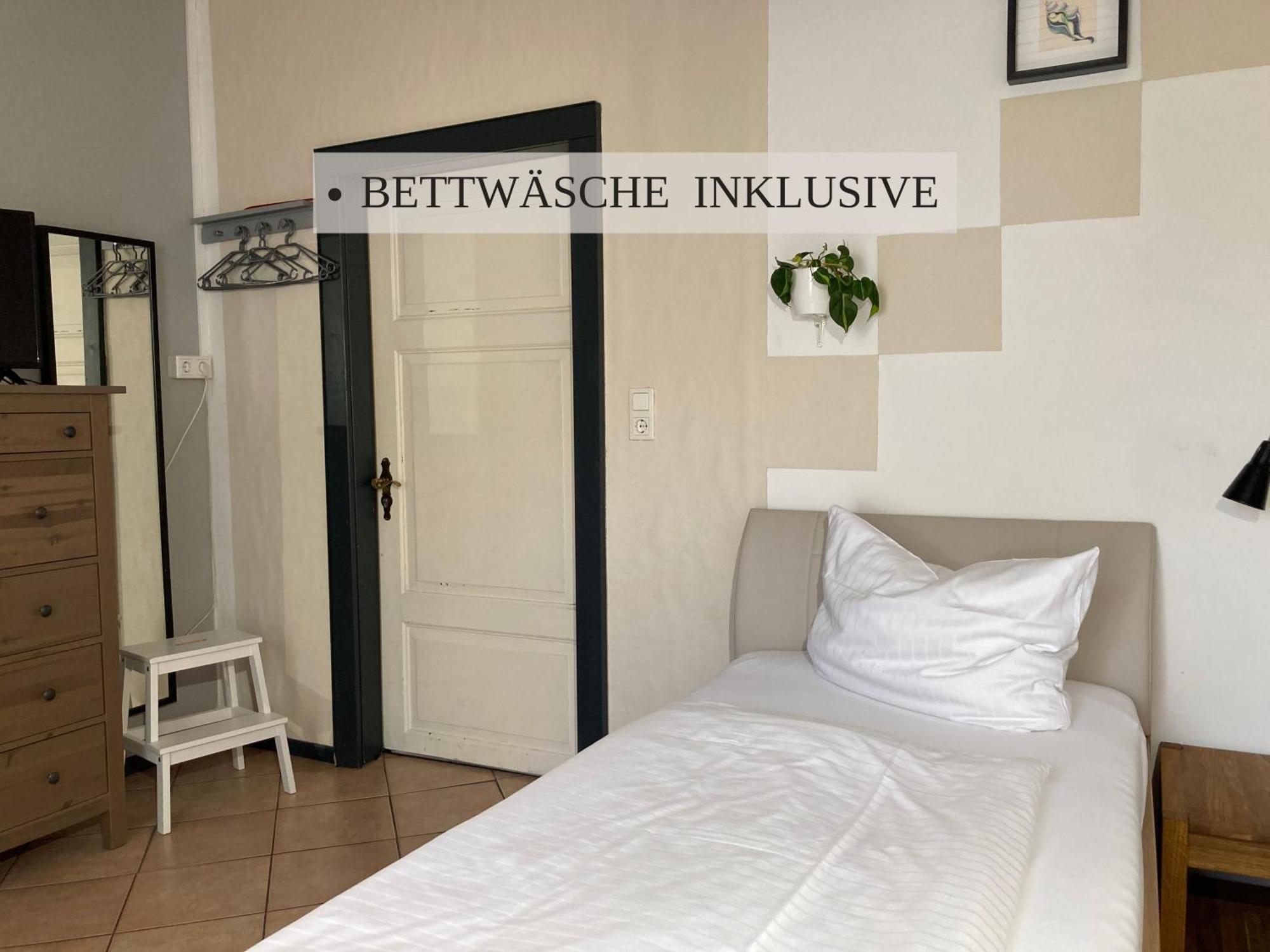 Haus Krabbe Apartments, Zentral Gelegen Im Idyllischen Nordseeort Zwischen Bremerhaven Und Cuxhaven, Hunde Kostenfrei Willkommen, Hauseigene Kostenfreie Parkplaetze 뢰멘 외부 사진