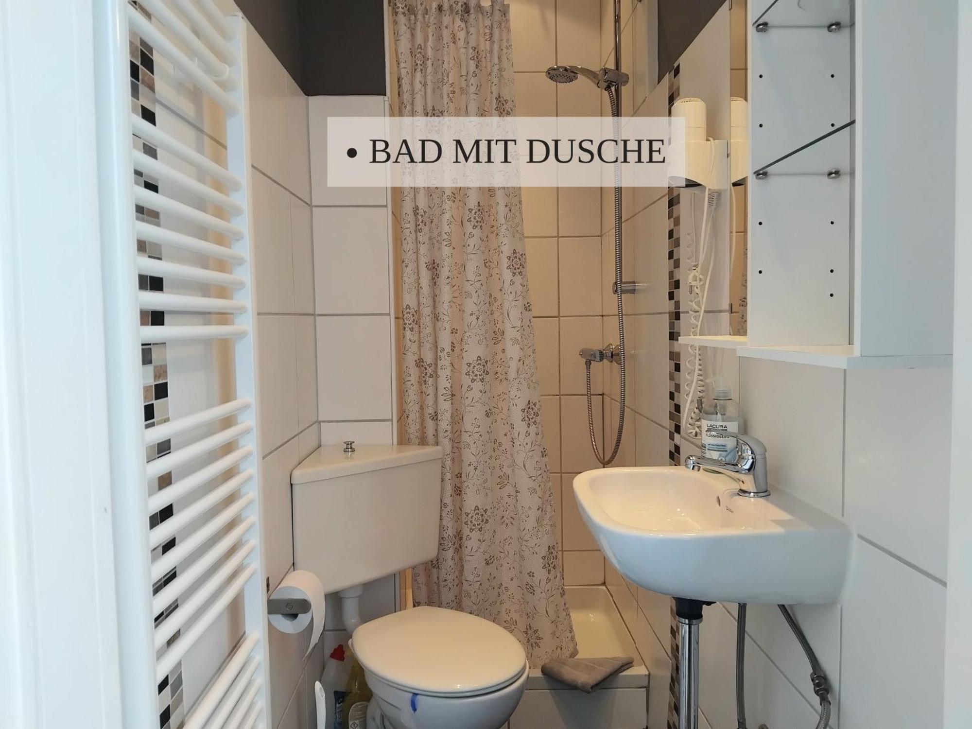 Haus Krabbe Apartments, Zentral Gelegen Im Idyllischen Nordseeort Zwischen Bremerhaven Und Cuxhaven, Hunde Kostenfrei Willkommen, Hauseigene Kostenfreie Parkplaetze 뢰멘 외부 사진