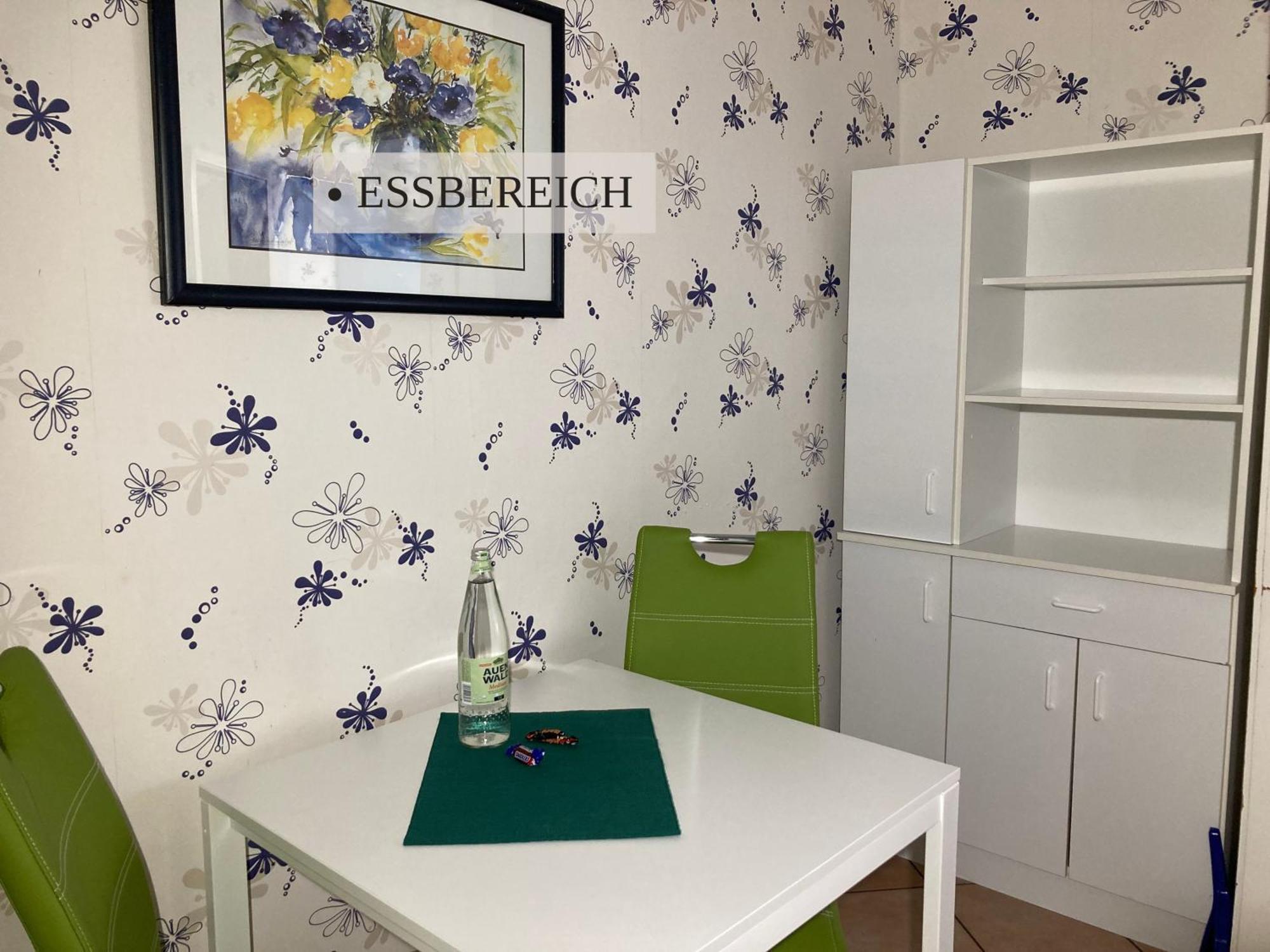 Haus Krabbe Apartments, Zentral Gelegen Im Idyllischen Nordseeort Zwischen Bremerhaven Und Cuxhaven, Hunde Kostenfrei Willkommen, Hauseigene Kostenfreie Parkplaetze 뢰멘 외부 사진